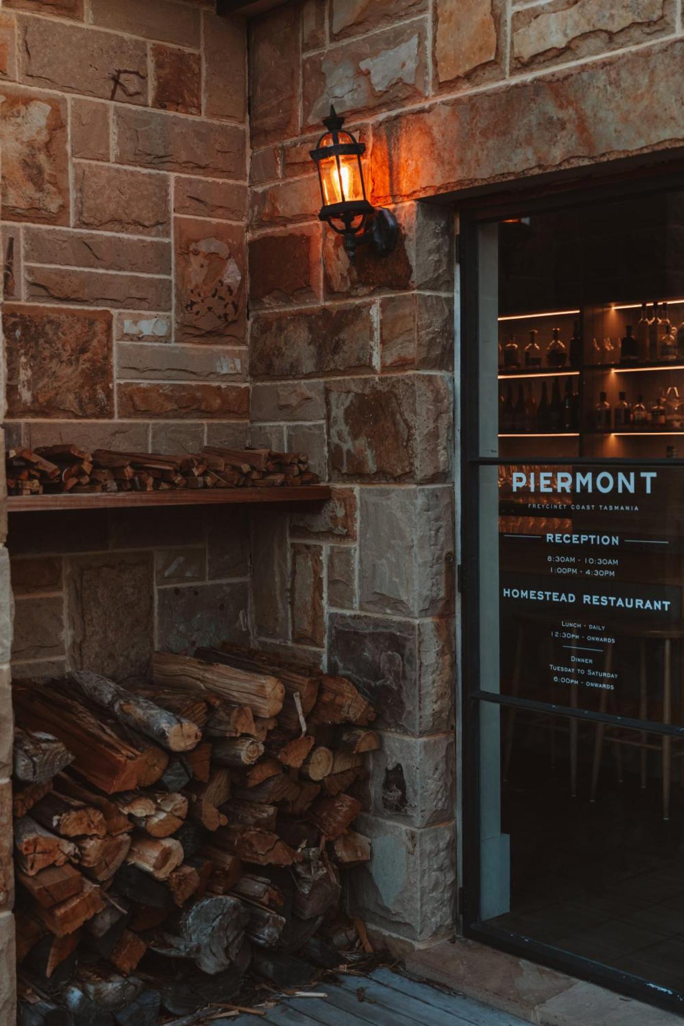 Отель Piermont Retreat Суонси Экстерьер фото